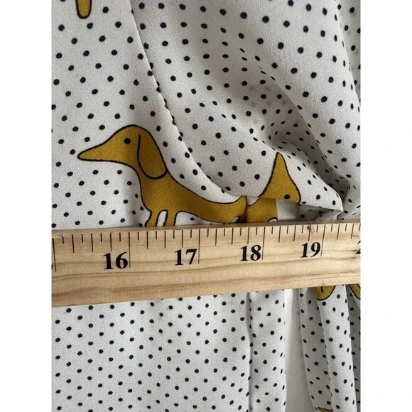 F21 Dachshund Dog Print Button Down Blouse Forever 21 Small - Picture 11 of 12